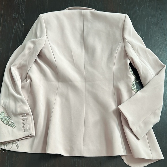 CINQ SEPT EMBELLISHED BLAZER PINK SALT - Picture 4 of 4